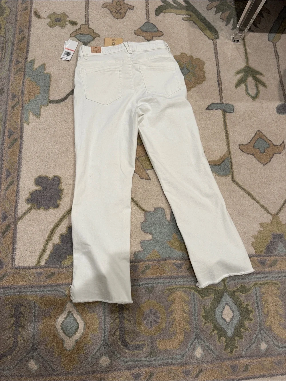 Democracy White Frayed-Hem Wide Leg Jeans - Picture 3 of 4